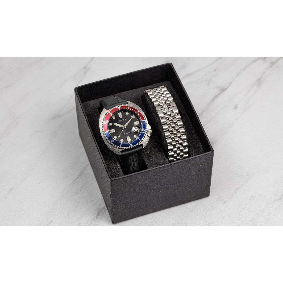 Heritor Automatic Matador Box Set with Interchangeable Bands and Date Display - Red/Blue - HERHR9303