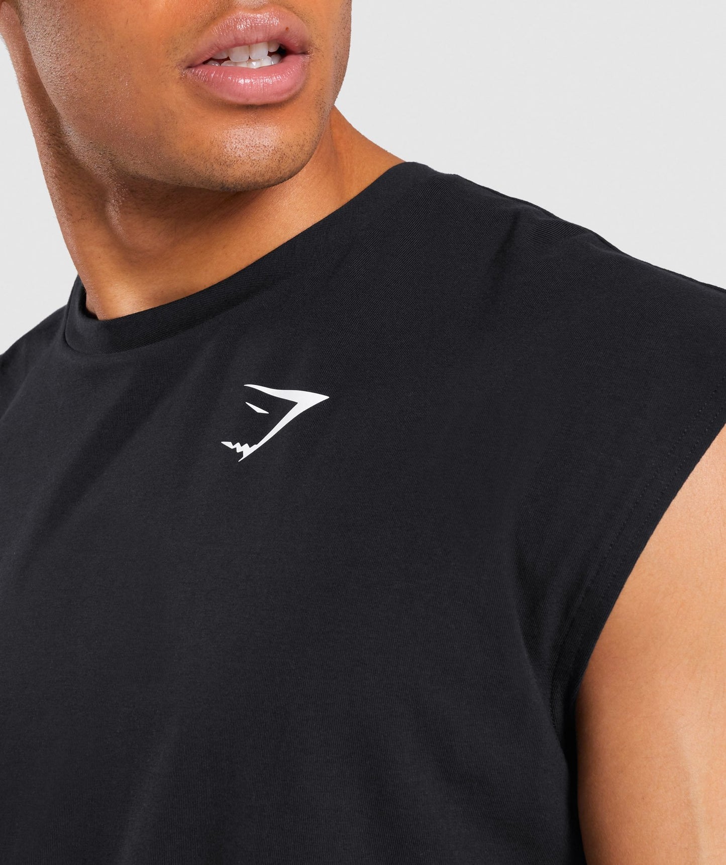 Gymshark Critical Cut Off Sleeveless Tee - Black