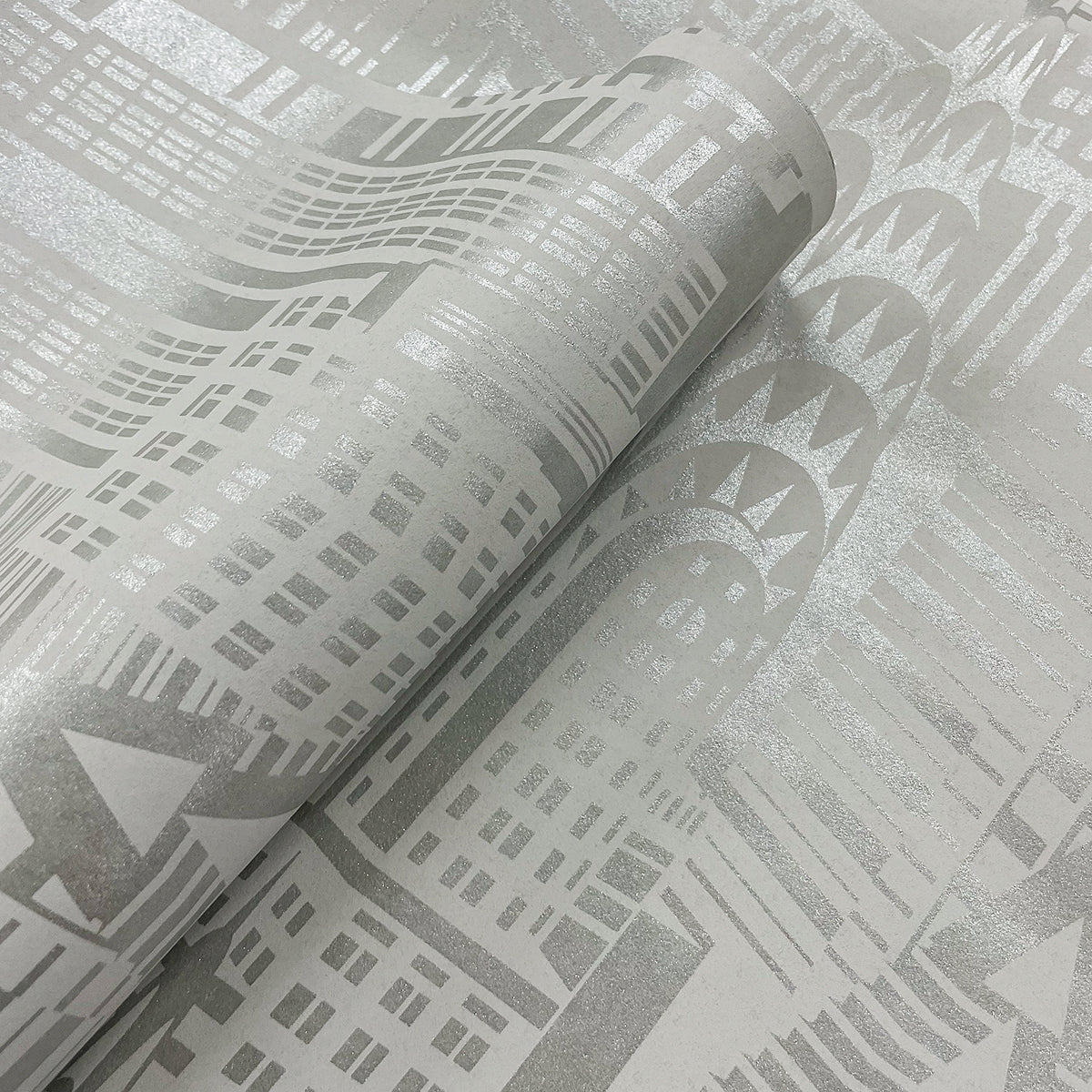 Manhattan Skyline Silver Sky Wallpaper from Deco 2 by Collins & Company