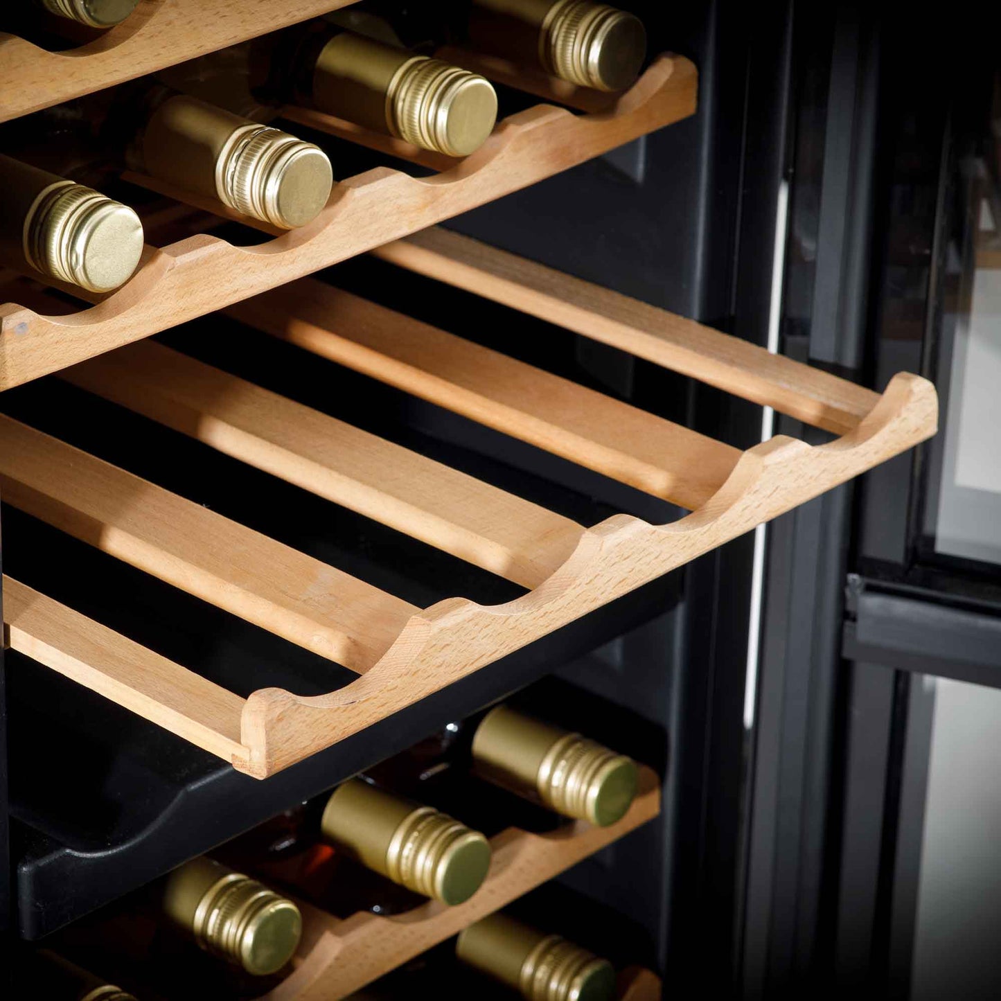 Baridi 36 Bottle Dual Zone Wine Cooler, Fridge, Touch Screen Controls, Wooden Shelves, LED - Black - DH91