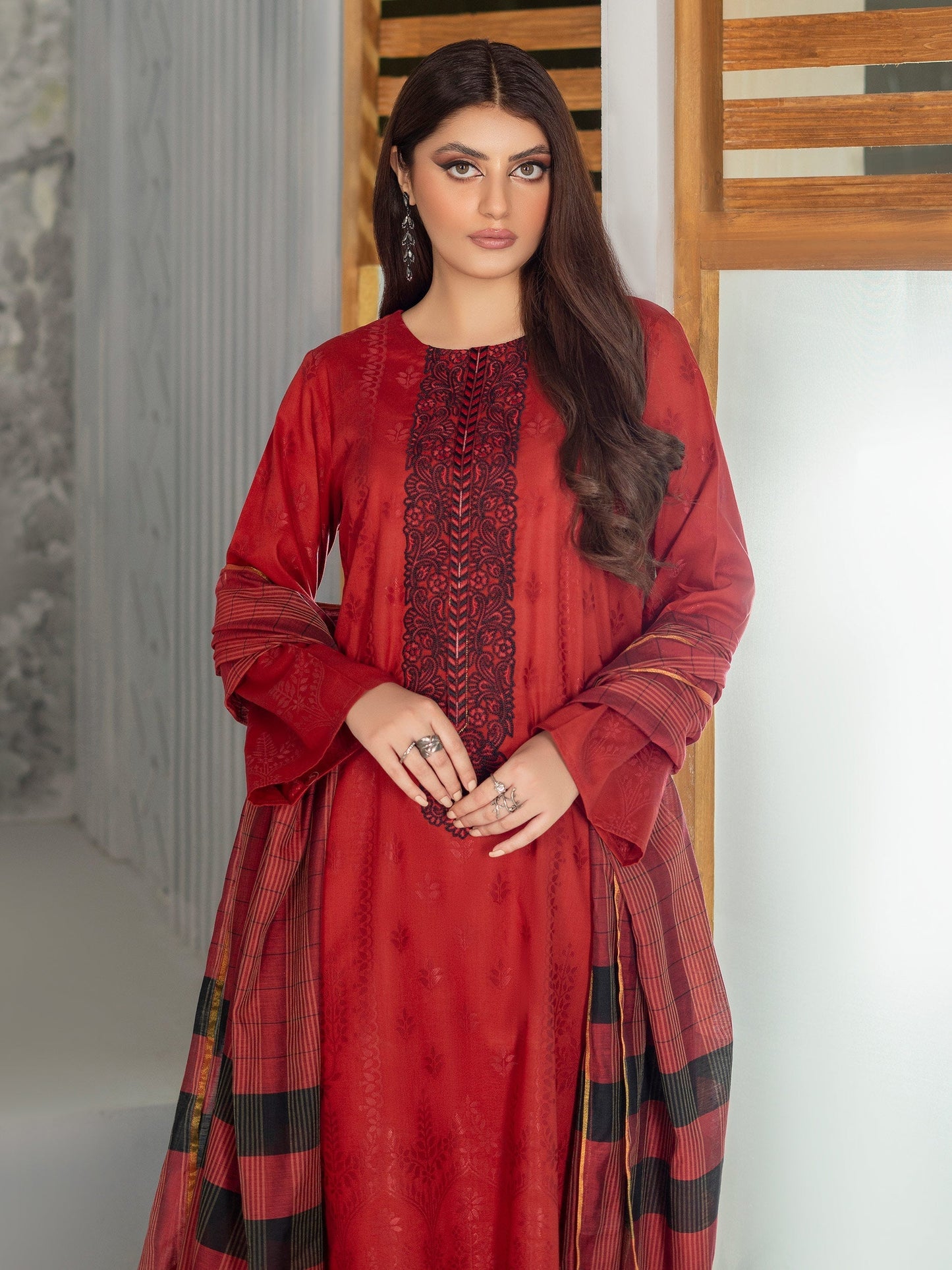 3 Piece Embroidered Jacquard Suit