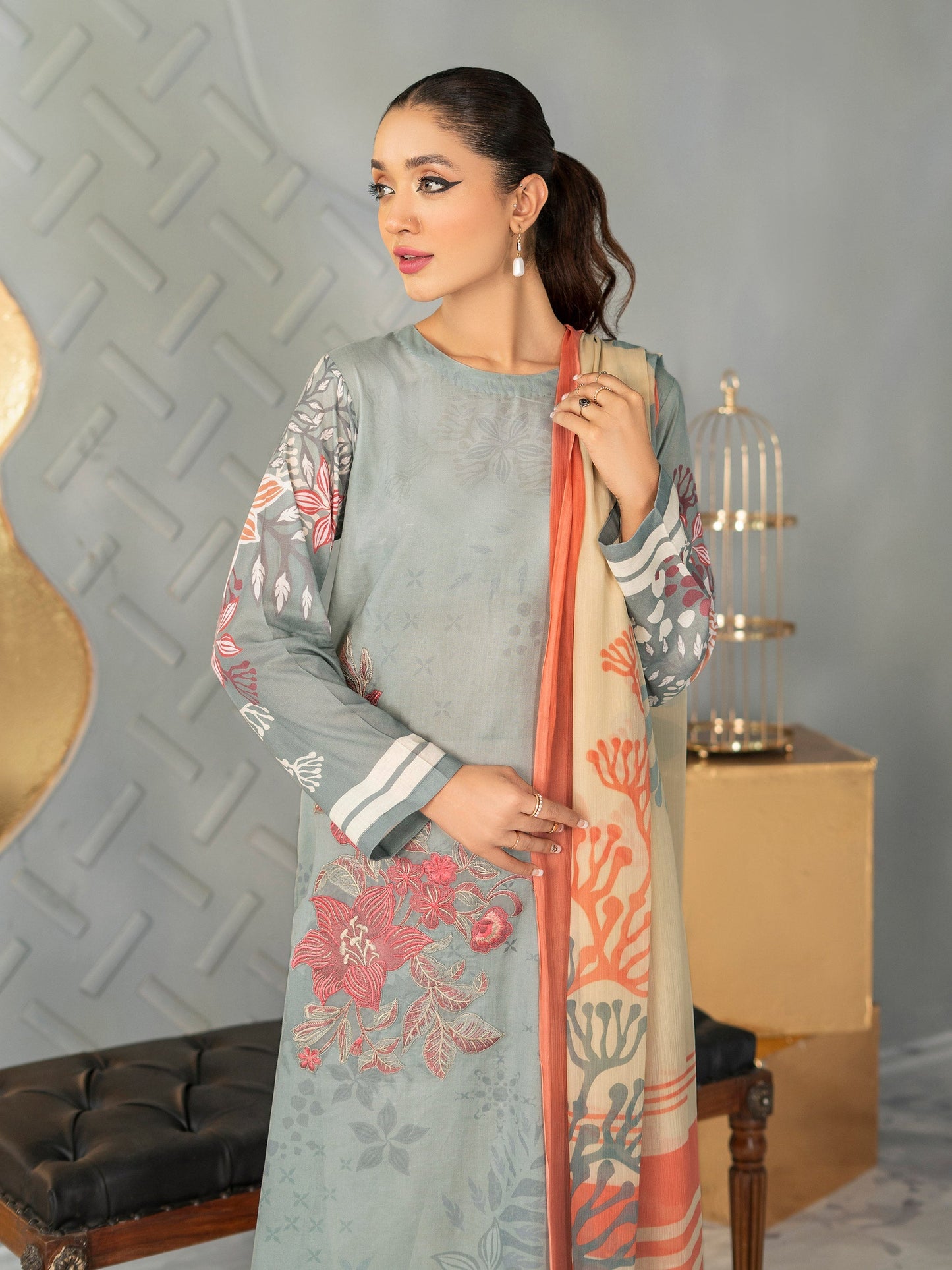 2 Piece Embroidered Lawn Suit