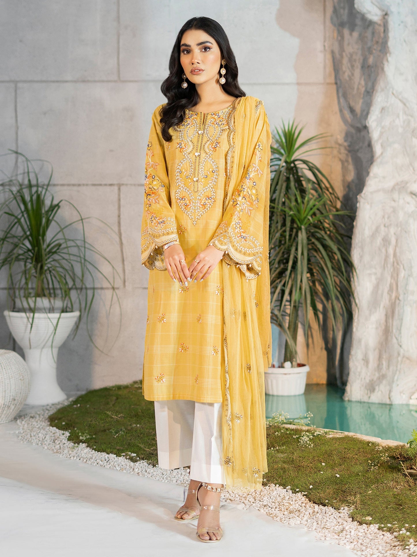 2 Piece Embroidered Yarn Dyed Suit