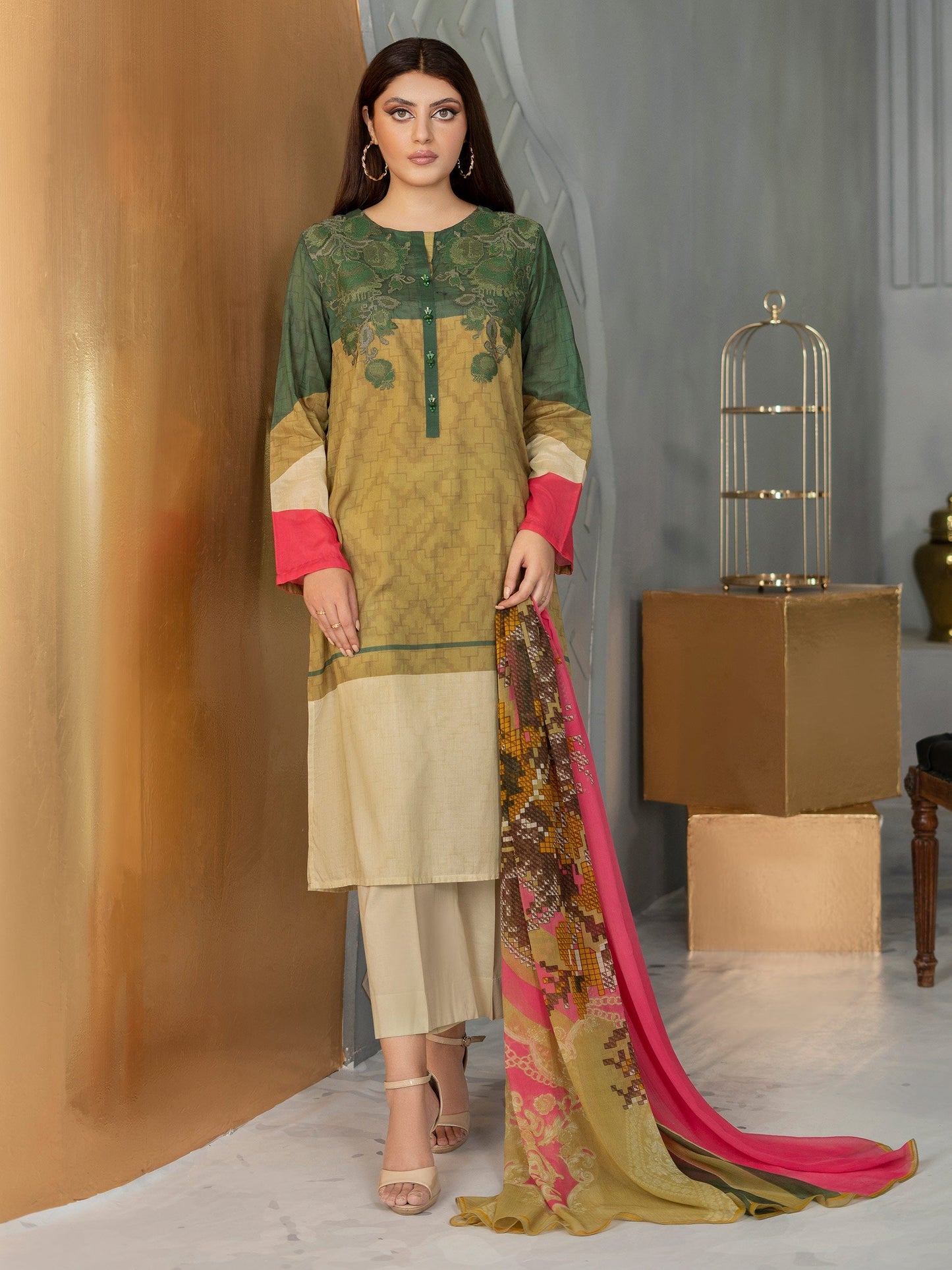 2 Piece Embroidered Lawn Suit