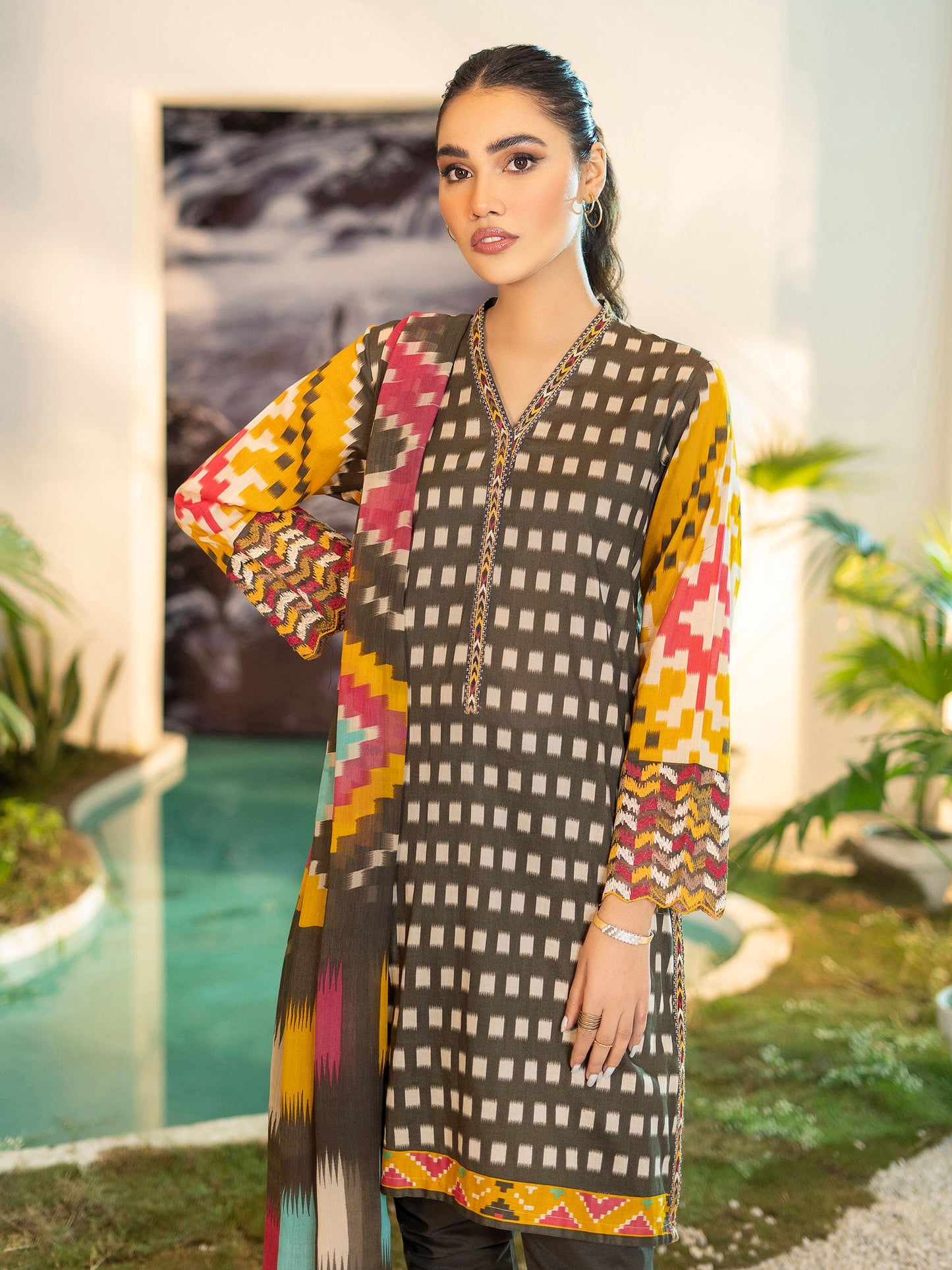 2 Piece Embroidered Lawn Suit