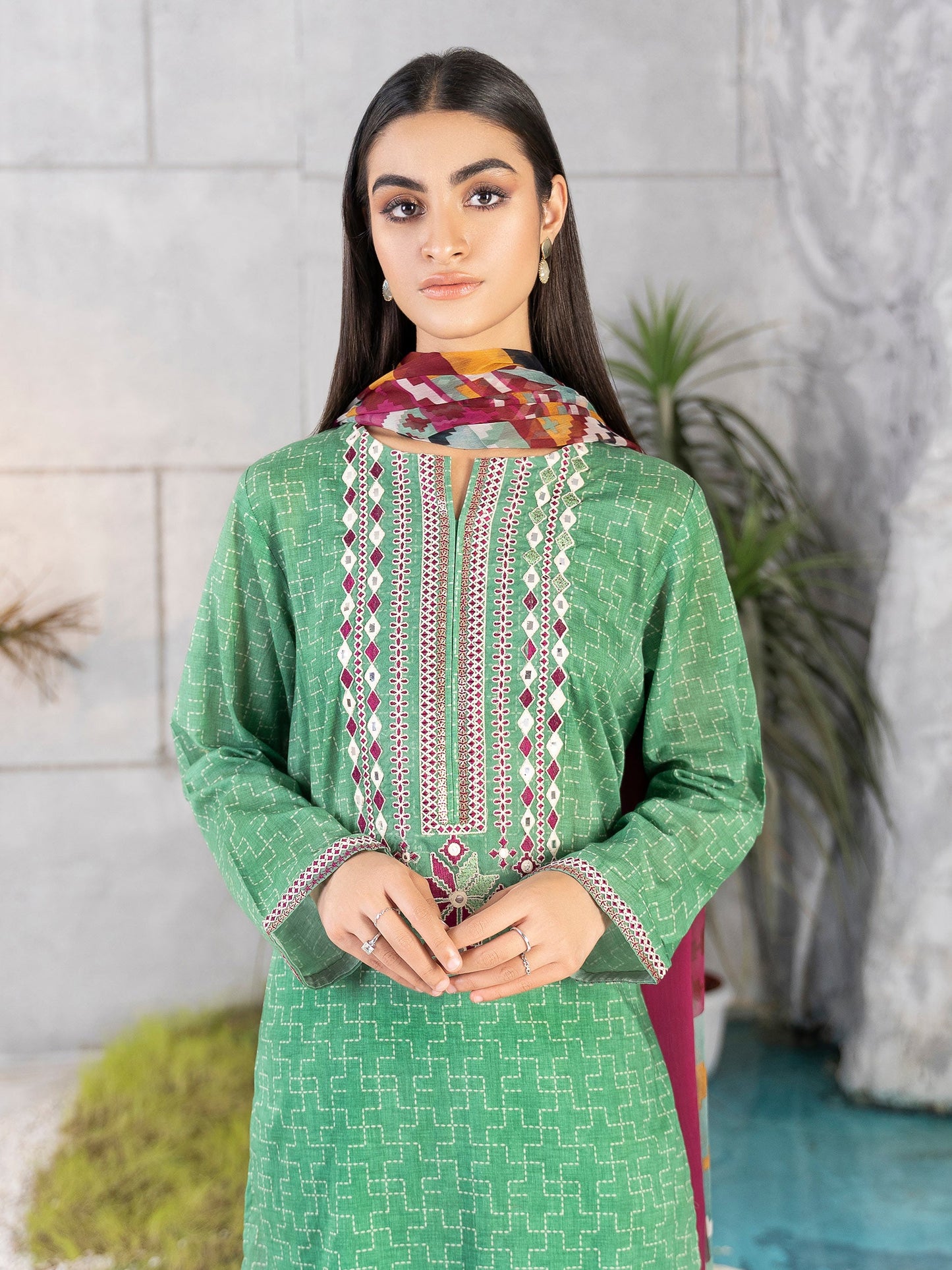 3 Piece Embroidered Lawn Suit