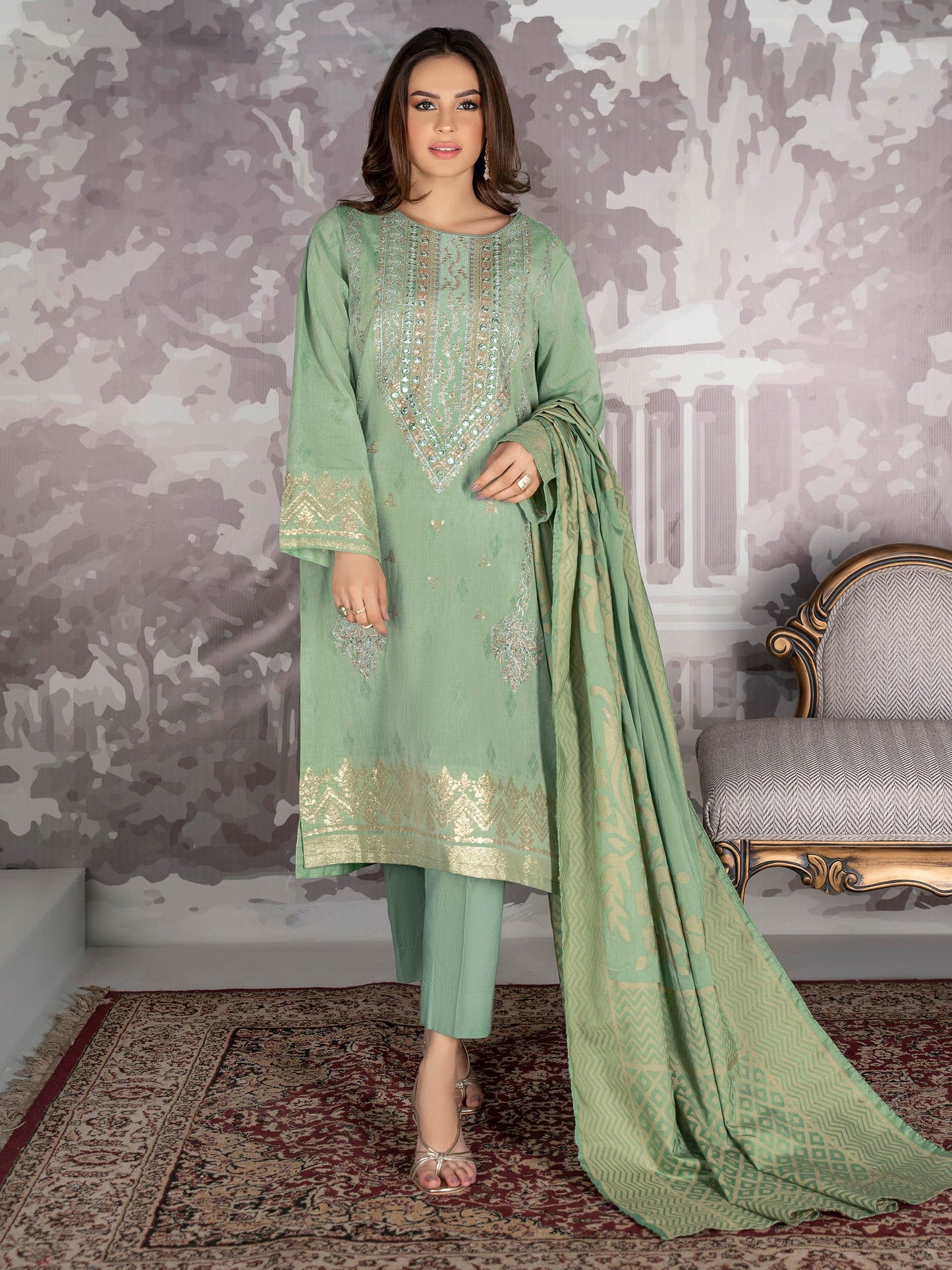 3 Piece Embroidered Jacquard Suit