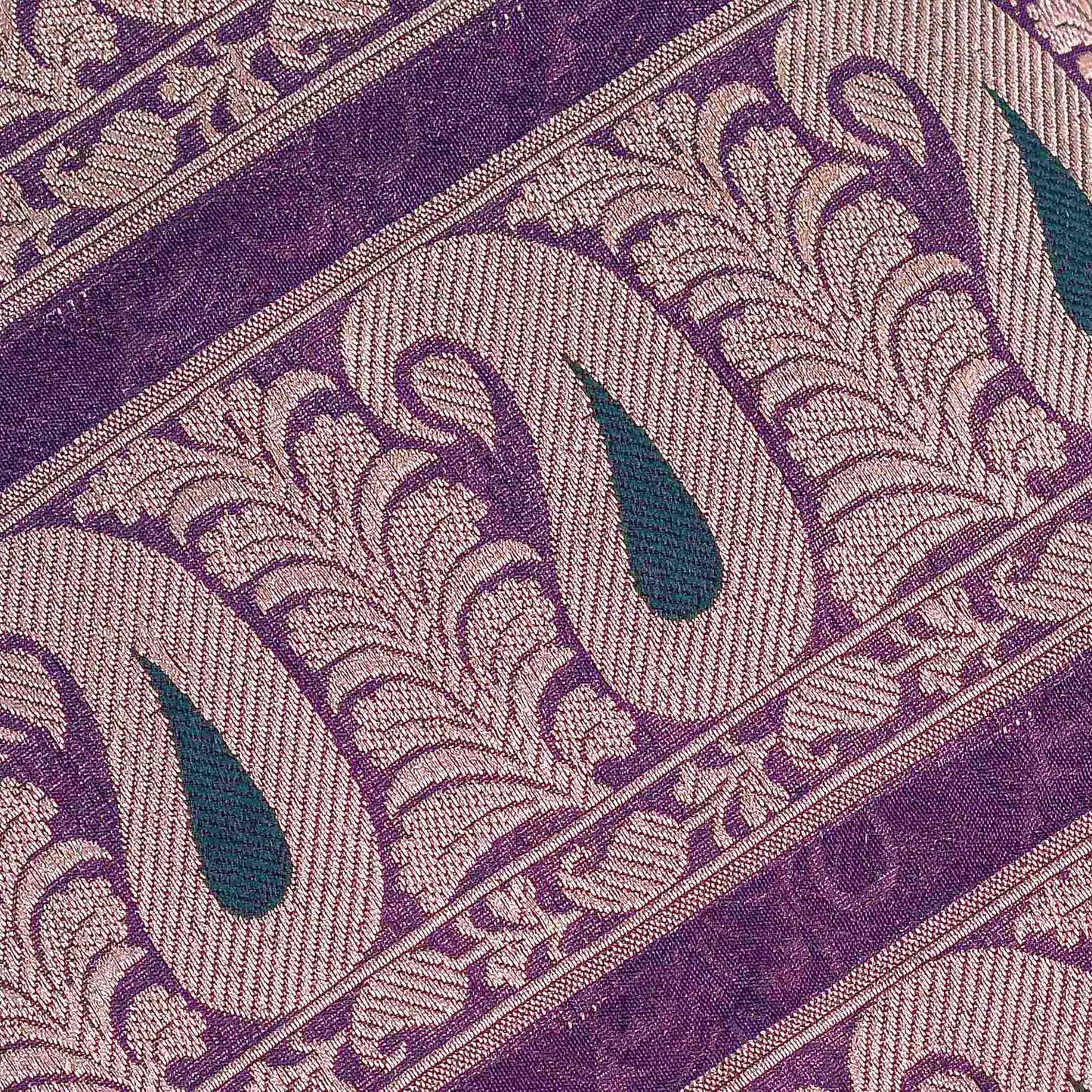 Purple Paisely Pattern Woven Zari Banarasi Fabric