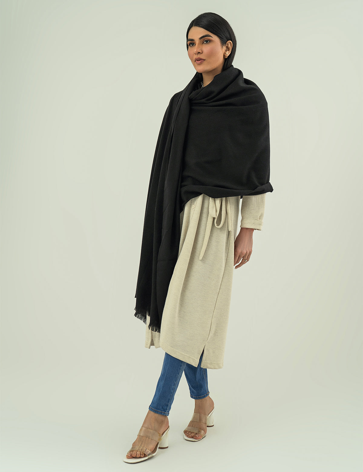 Woolen Cashmere Shawl - Black