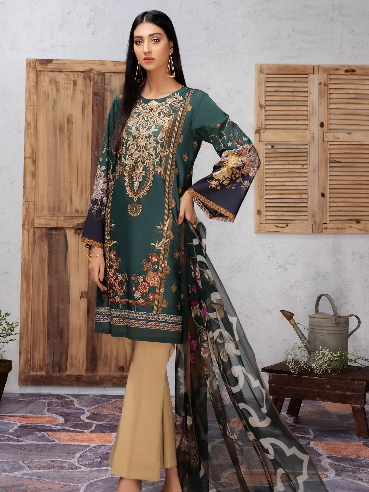 2 Piece Embroidered Lawn Suit