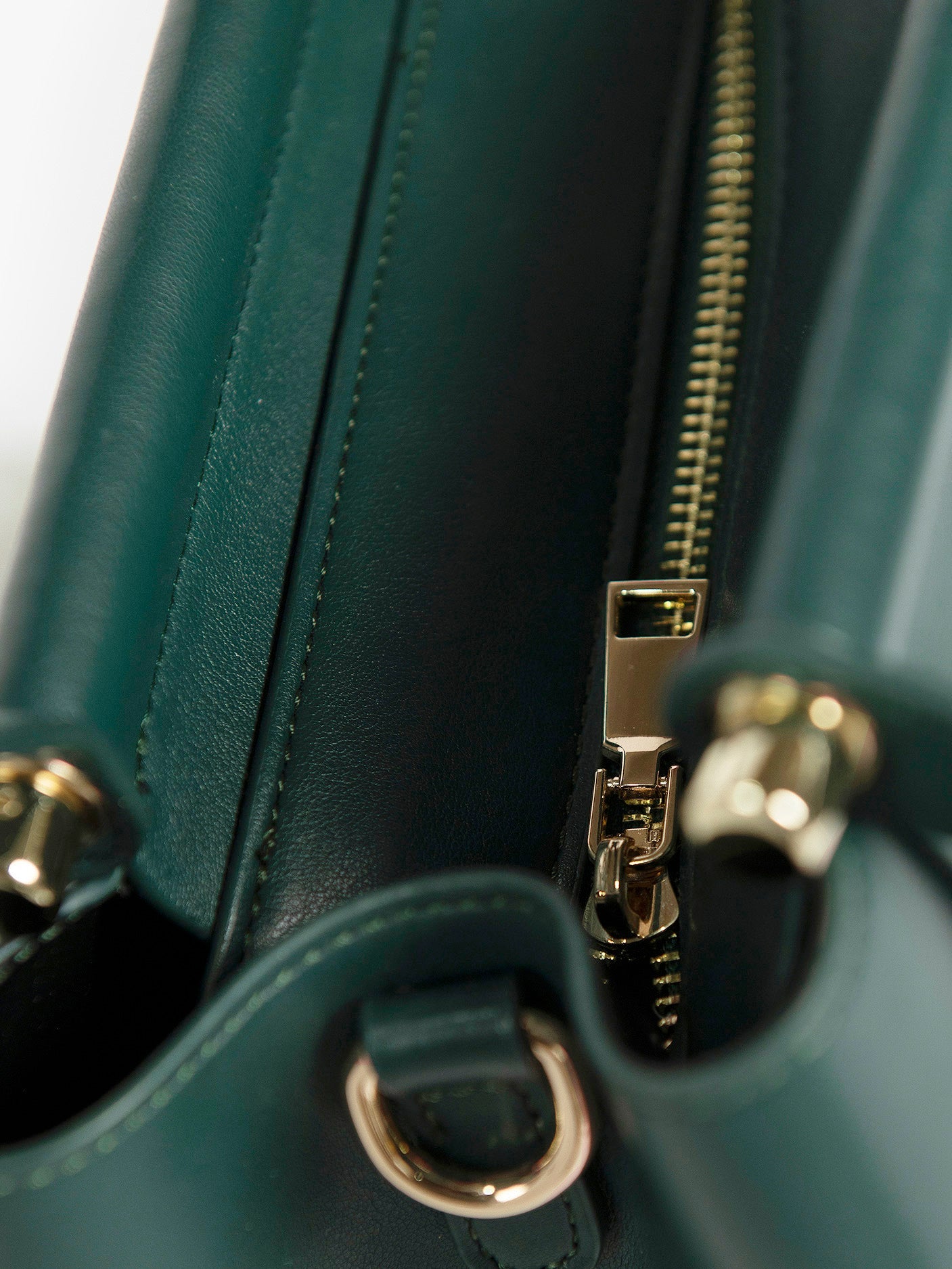 Classic Hand Bag