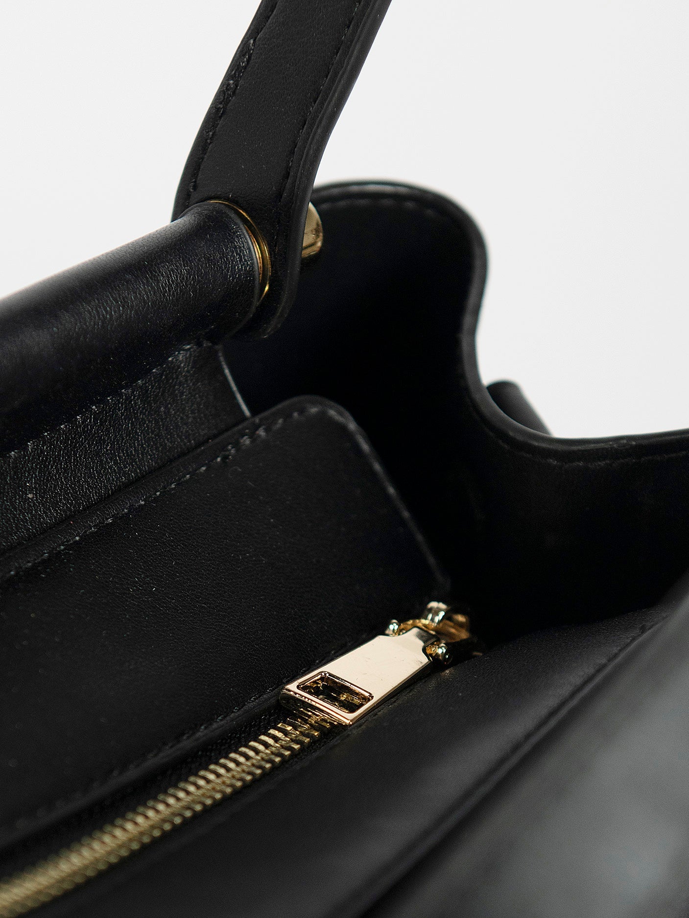 Classic Hand Bag