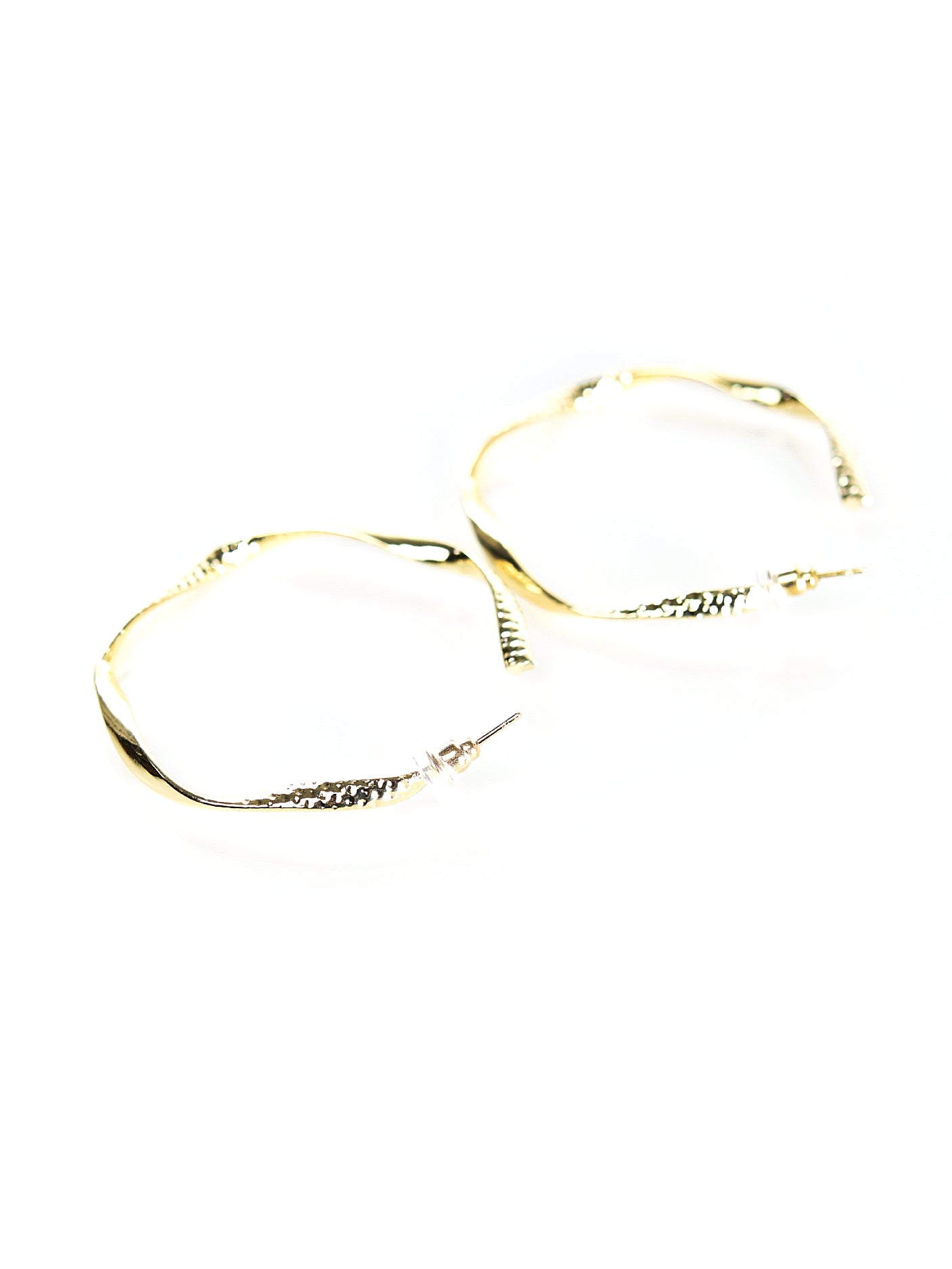 Metallic loops