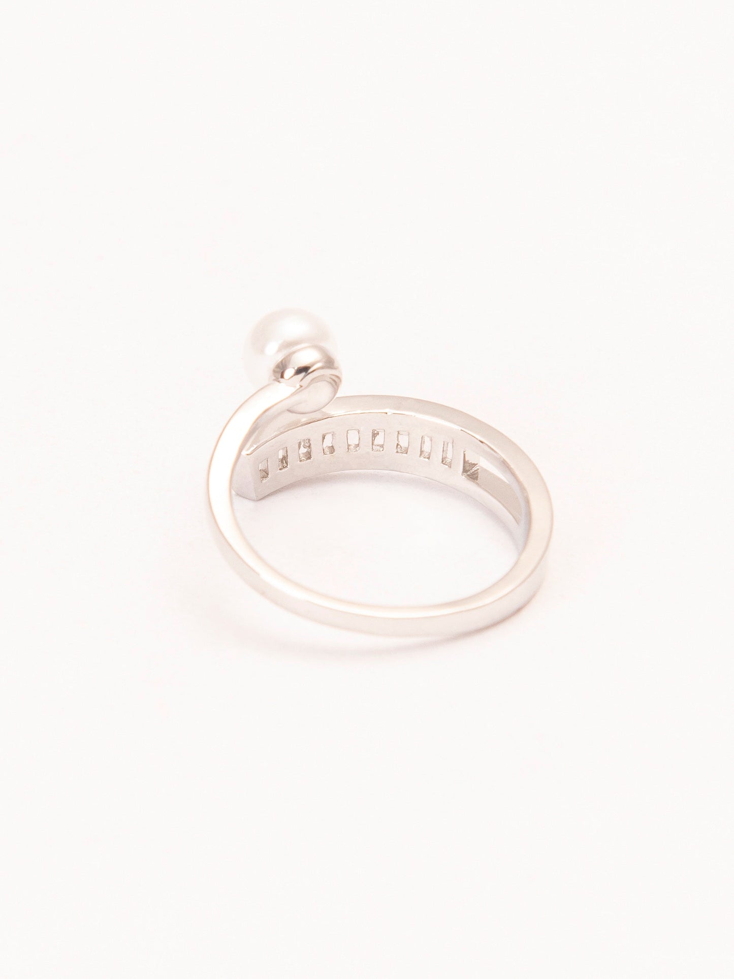 Embellished Metallic Ring
