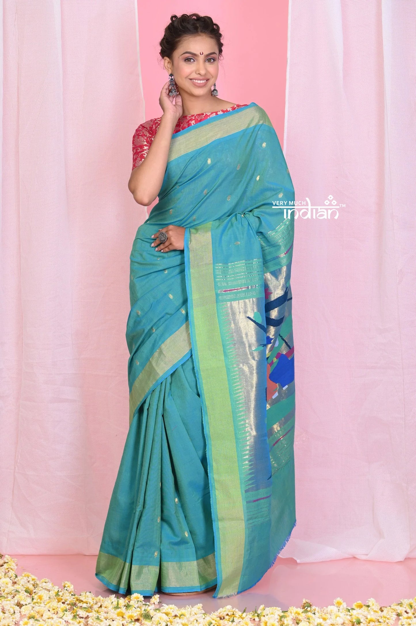 Pehal~Traditional Dual Tone Turqoise Blue Cotton Paithani with Traditional Radha Krishna Pallu