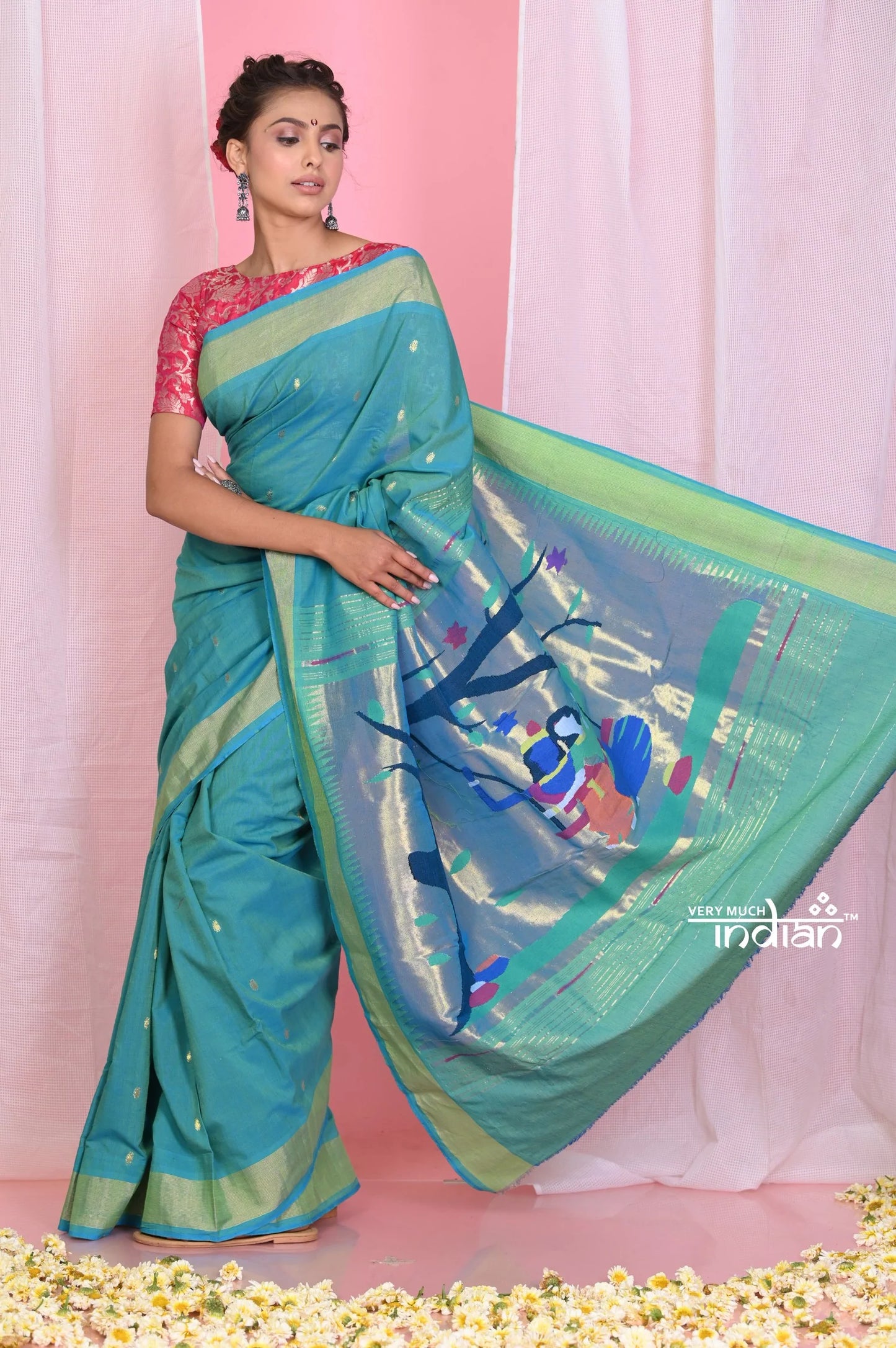 Pehal~Traditional Dual Tone Turqoise Blue Cotton Paithani with Traditional Radha Krishna Pallu