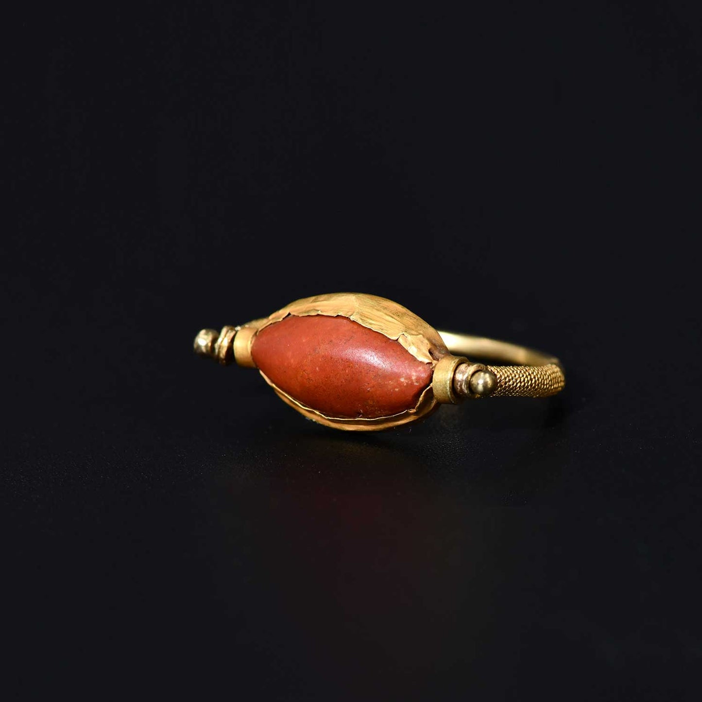 An Egyptian Gold and Jasper Ring Bezel, late 18th Dynasty, ca. 1479 - 1295 BCE