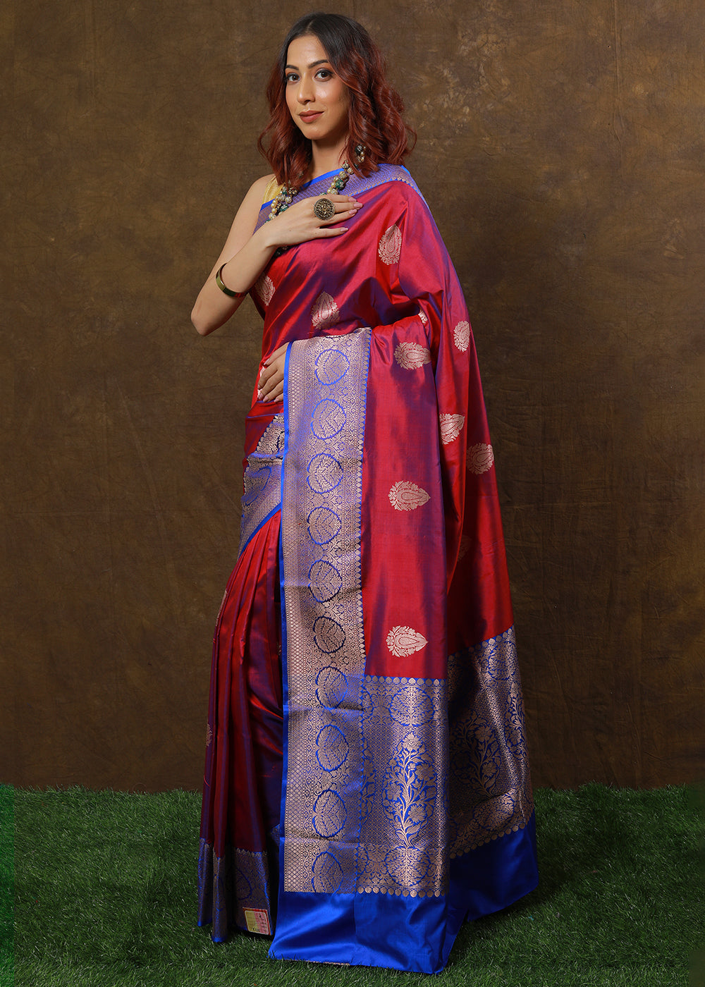 Shades Of Red Hand Woven Pure Katan Silk Saree