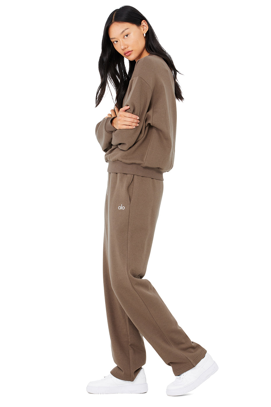 Accolade Crew Neck Pullover & Accolade Straight Leg Sweatpant Set
