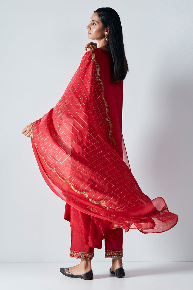 Dark Red Bemberg Tabby Silk Kaftan With Organza Zari Checkered Dupatta