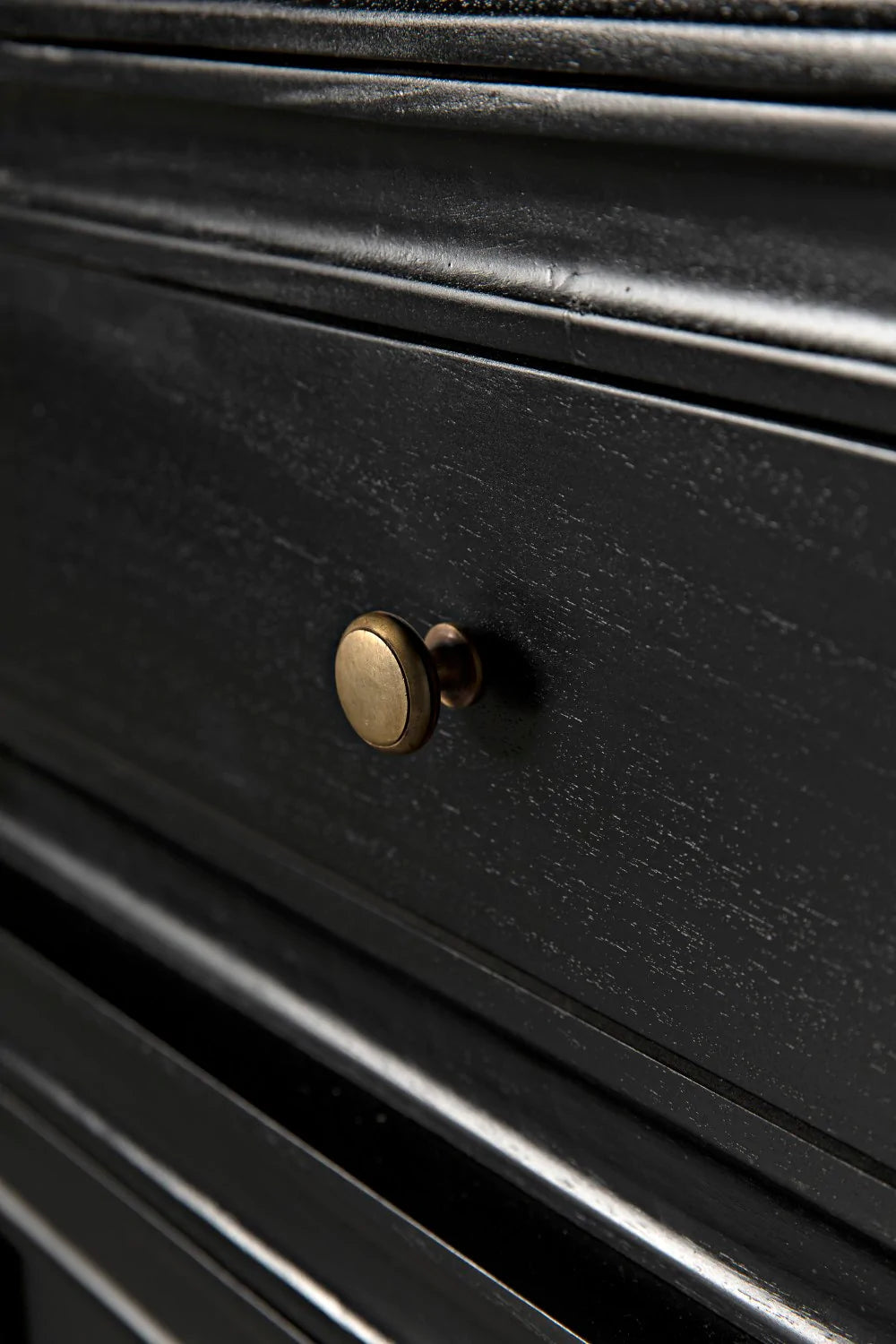 Colonial Hutch
