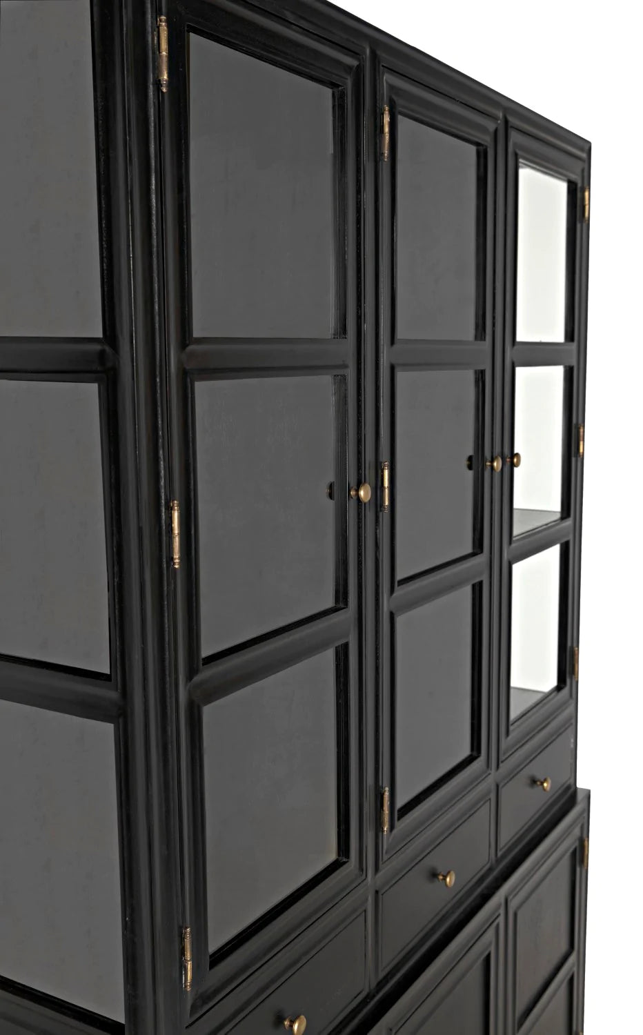Colonial Hutch