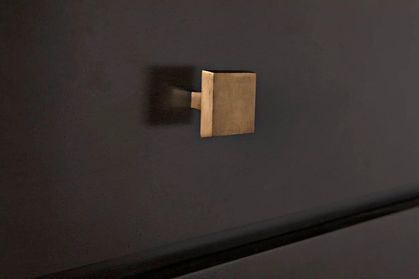 Hofman Dresser