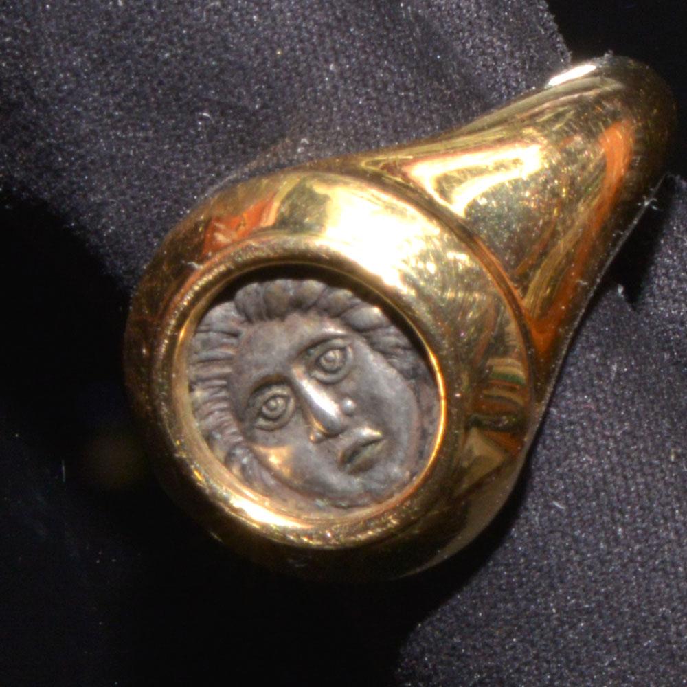 A Thracian silver Apollonia Pontika drachm (ca. 400 - 350 BCE) set in a gold ring