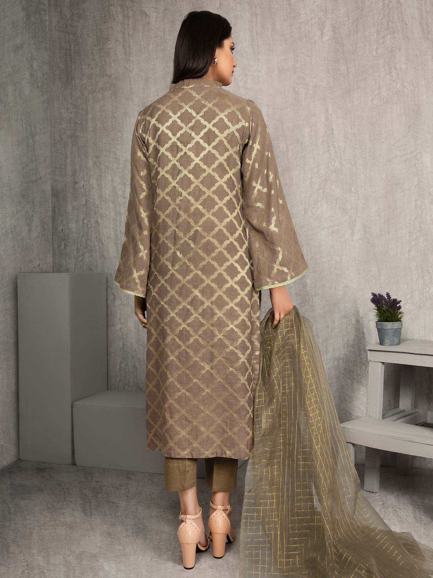 2 Piece Embroidered Lawn Suit