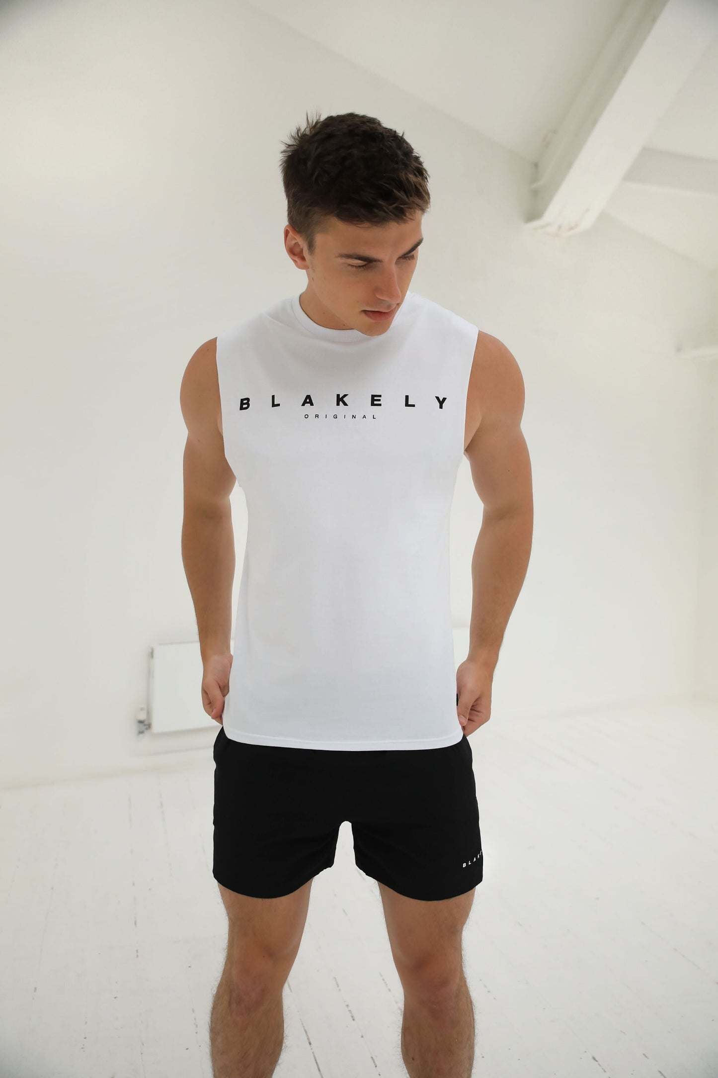 Apex Sleeveless - White