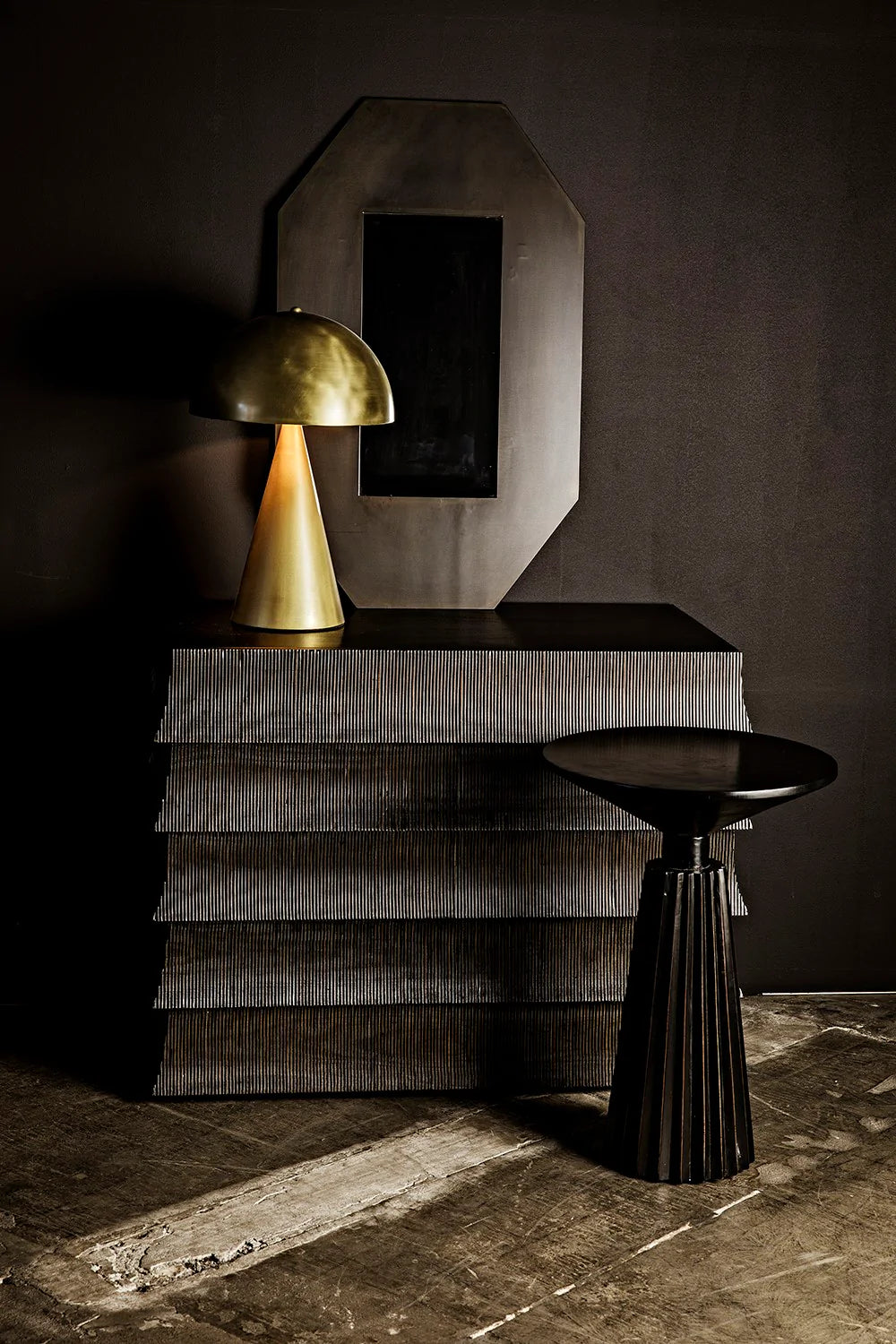 Skuba Table Lamp