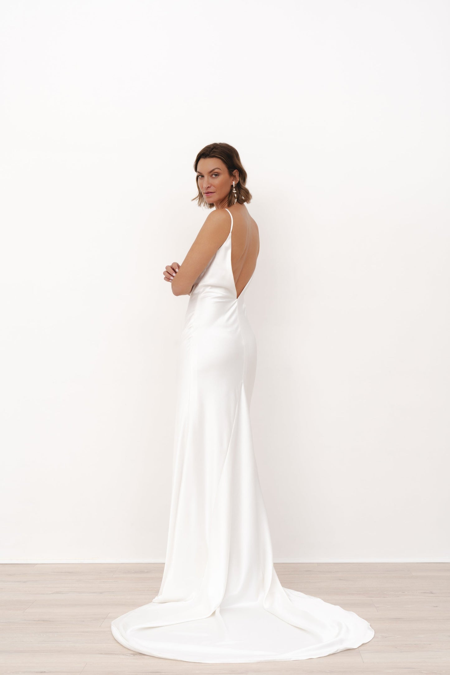 LEO SATIN