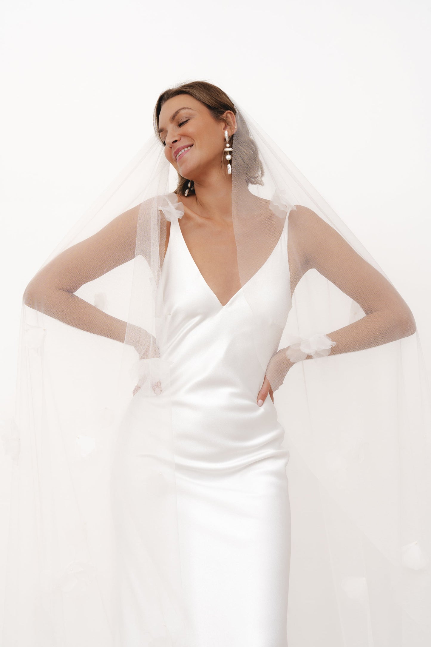 LUZ VEIL SINGLE TIER