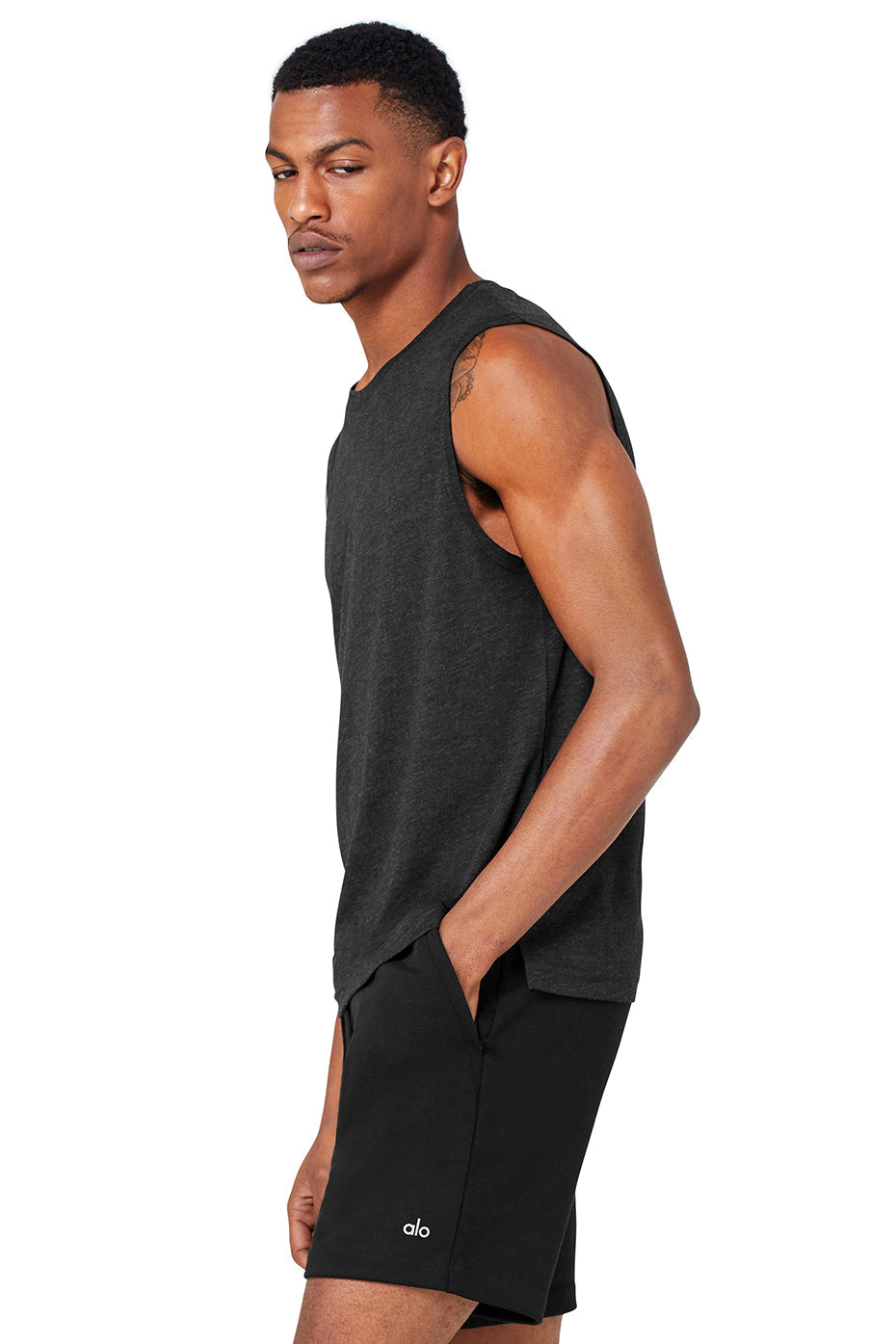 The Triumph Muscle Tank - Black Heather