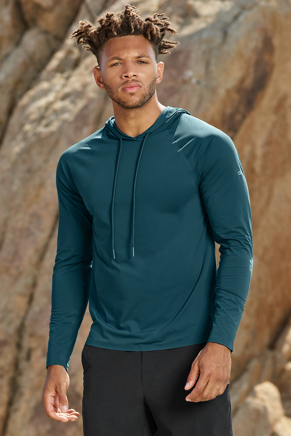 Idol Hooded Runner - Mineral Blue