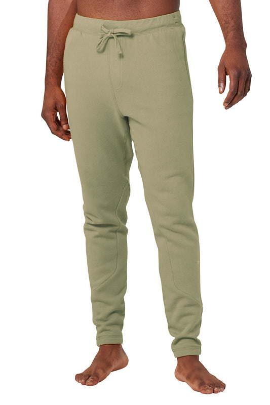 The Triumph Sweatpant - Olive