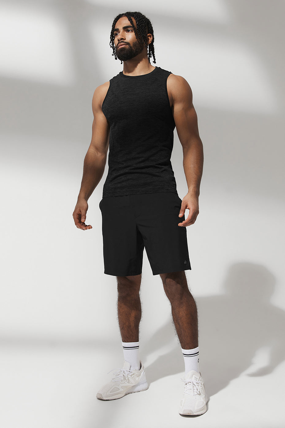 9" Repetition Short - Black