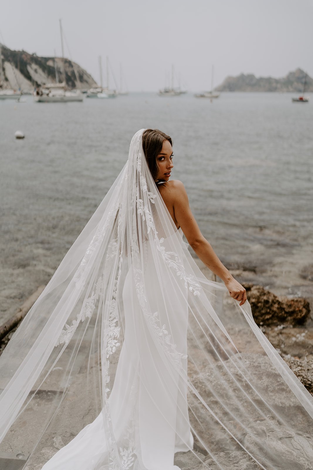 ALBA VEIL
