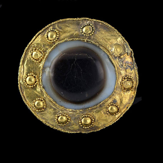 A Round Gold Brooch with Agate Inset, Parthian Period, ca. 200 BCE - 200 CE