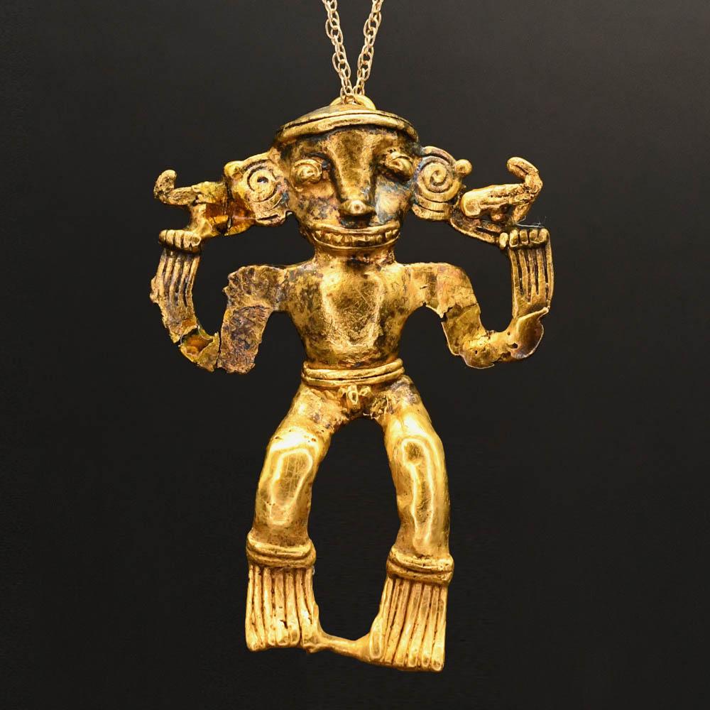 A large Costa Rican Tumbaga Pendant of a Shaman, International Group, ca. 400 - 900 CE