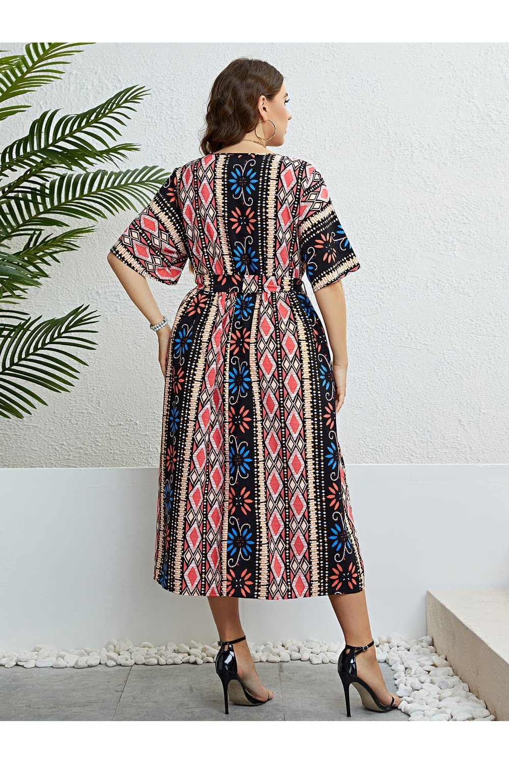 Plus Size Bohemian V-Neck Tie Belt Midi Dress