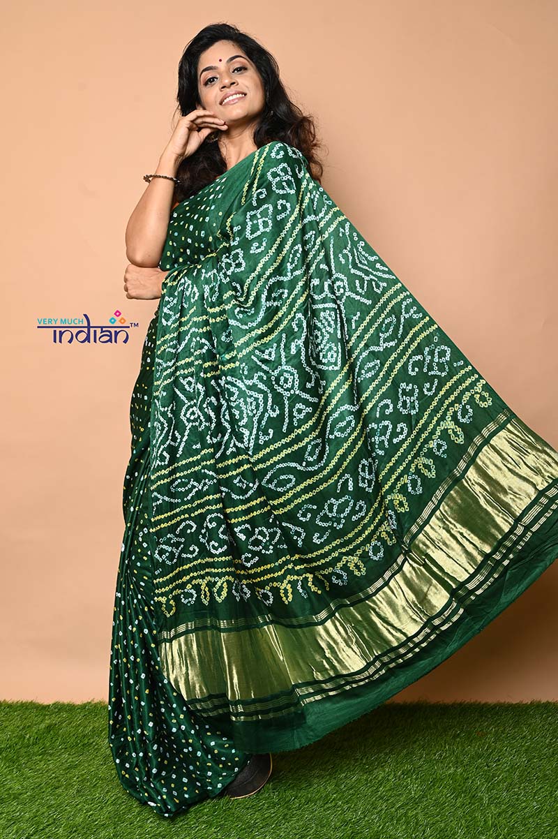 Pure Gajji Silk Handmade Green &amp; Gold Bandhani Weave