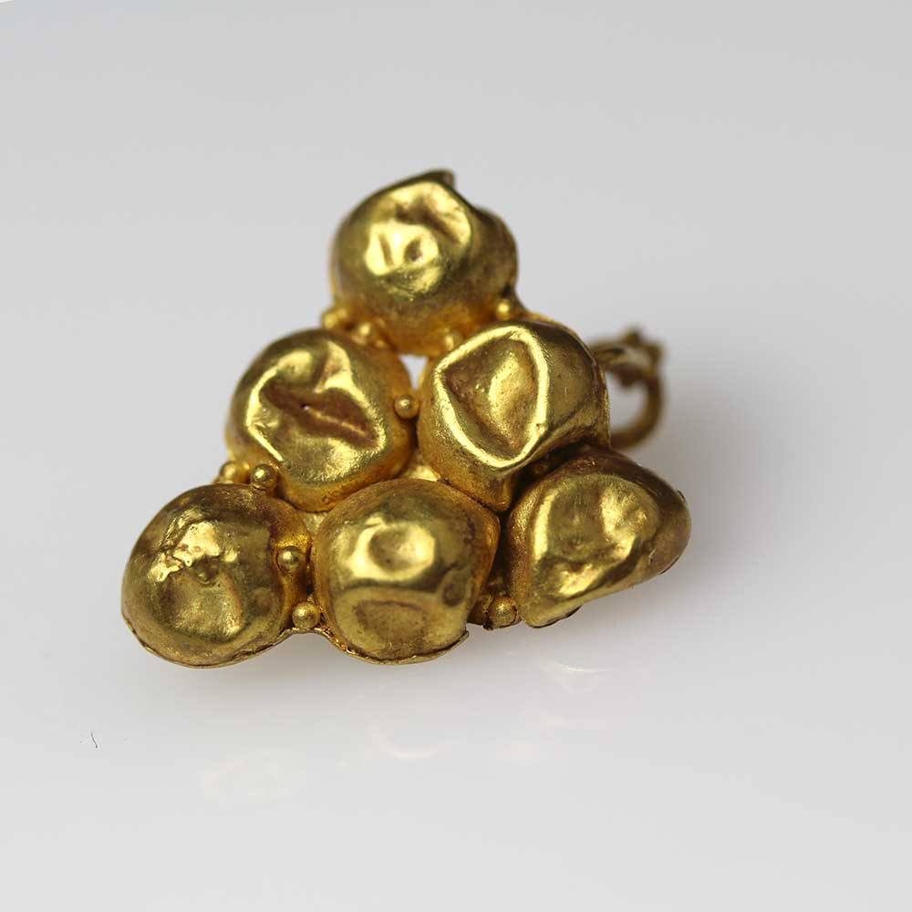 A Roman Gold Grape Earring, ca 1st century CE