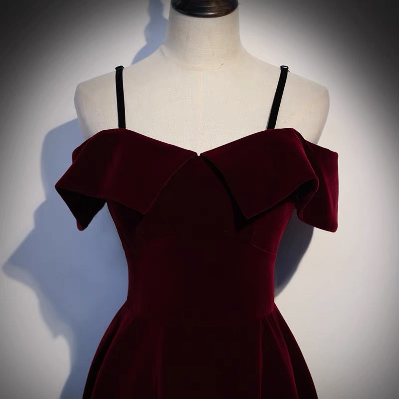 Retro Burgundy Velvet Short Prom Dress