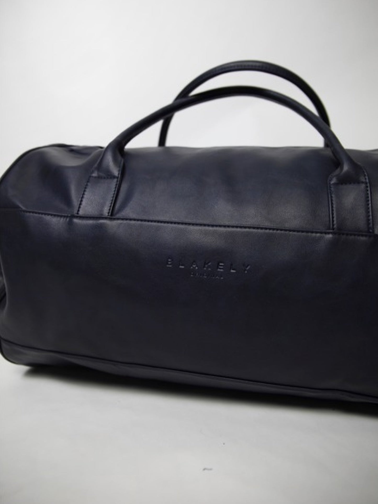 Sandalwood Holdall - Navy