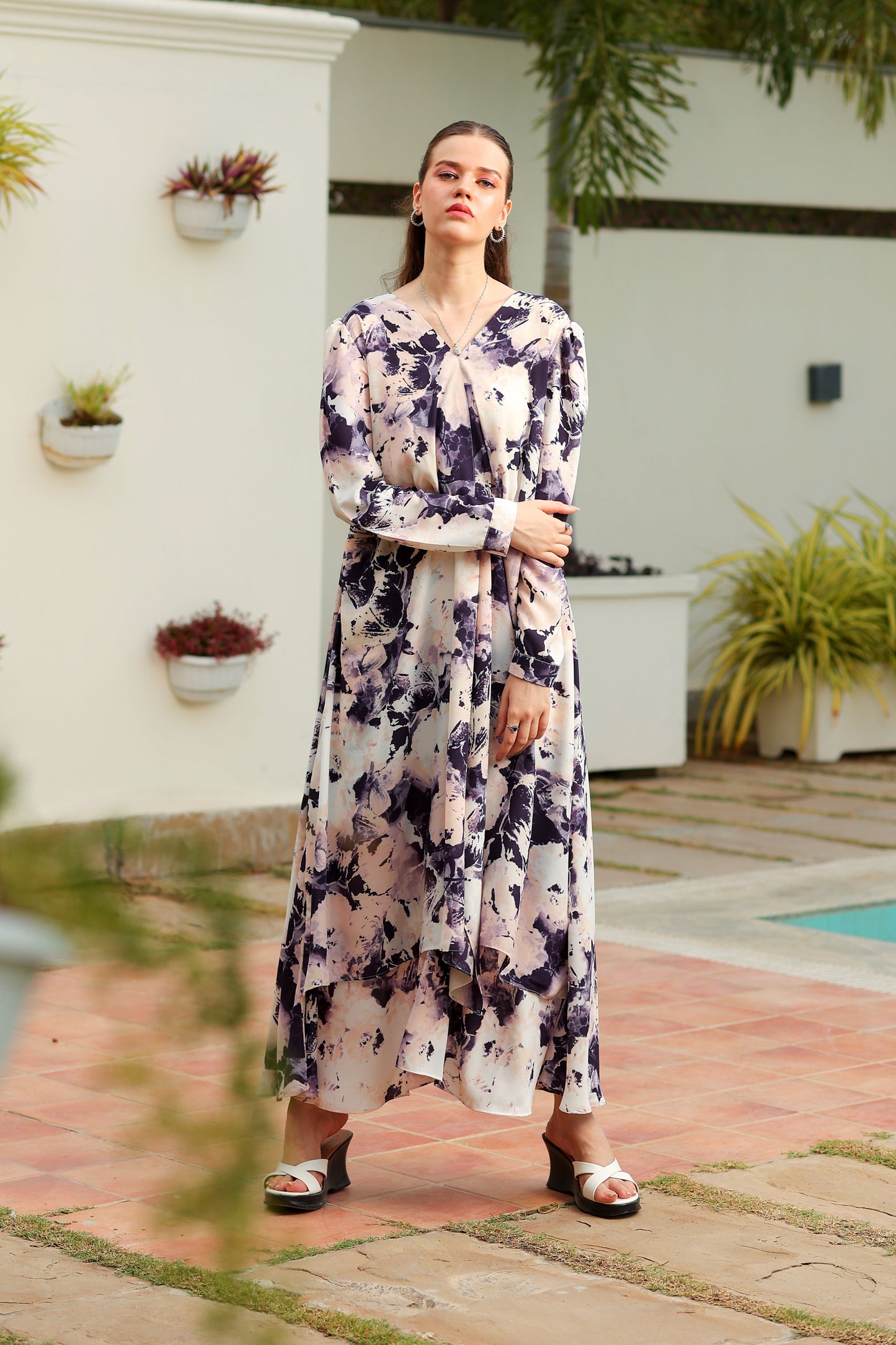 Multi-Layered Retro Floral Maxi Test