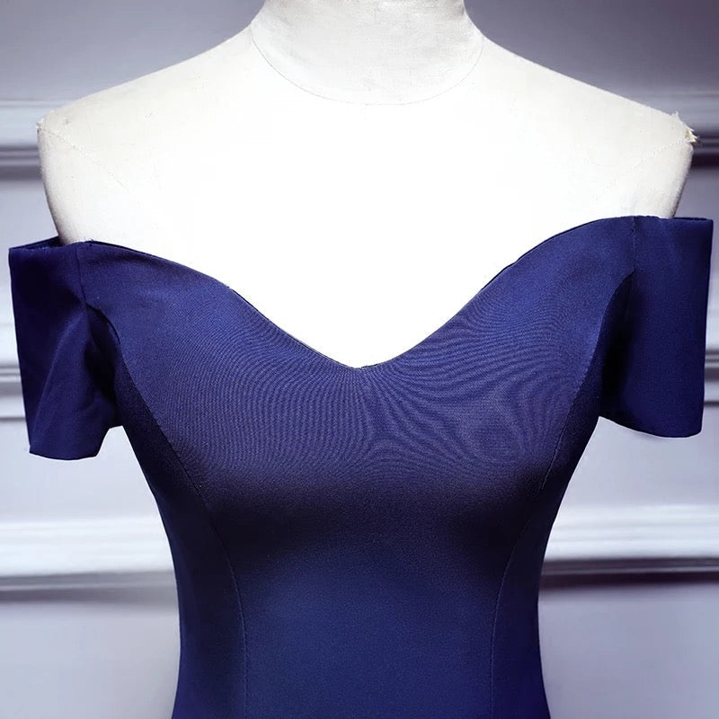 Tight Fitted Prom Dress in Navy Blue