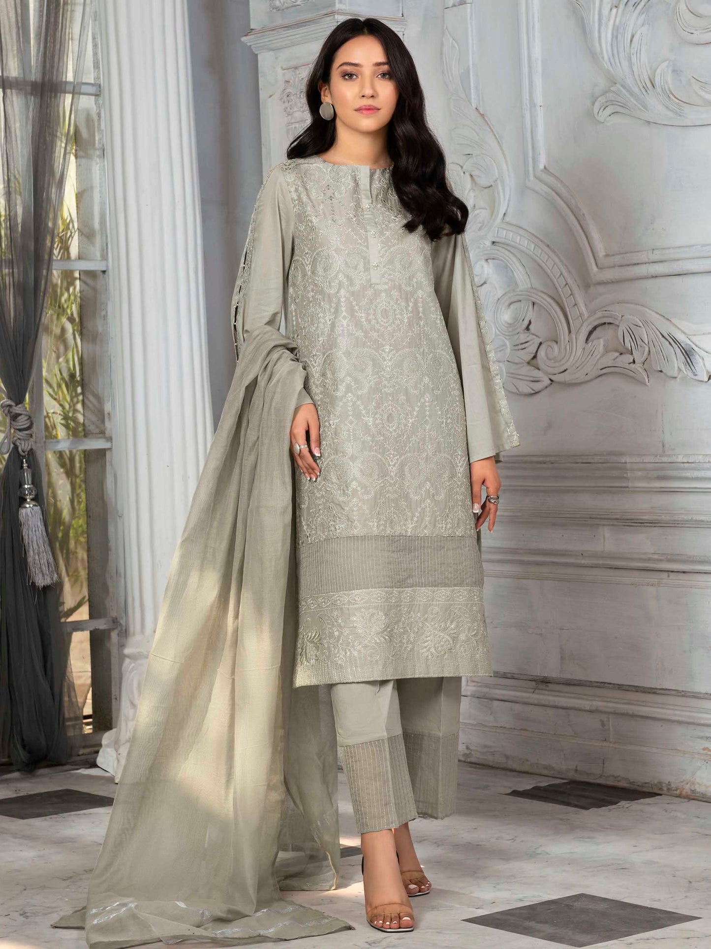 2 Piece Embroidered Lawn Suit