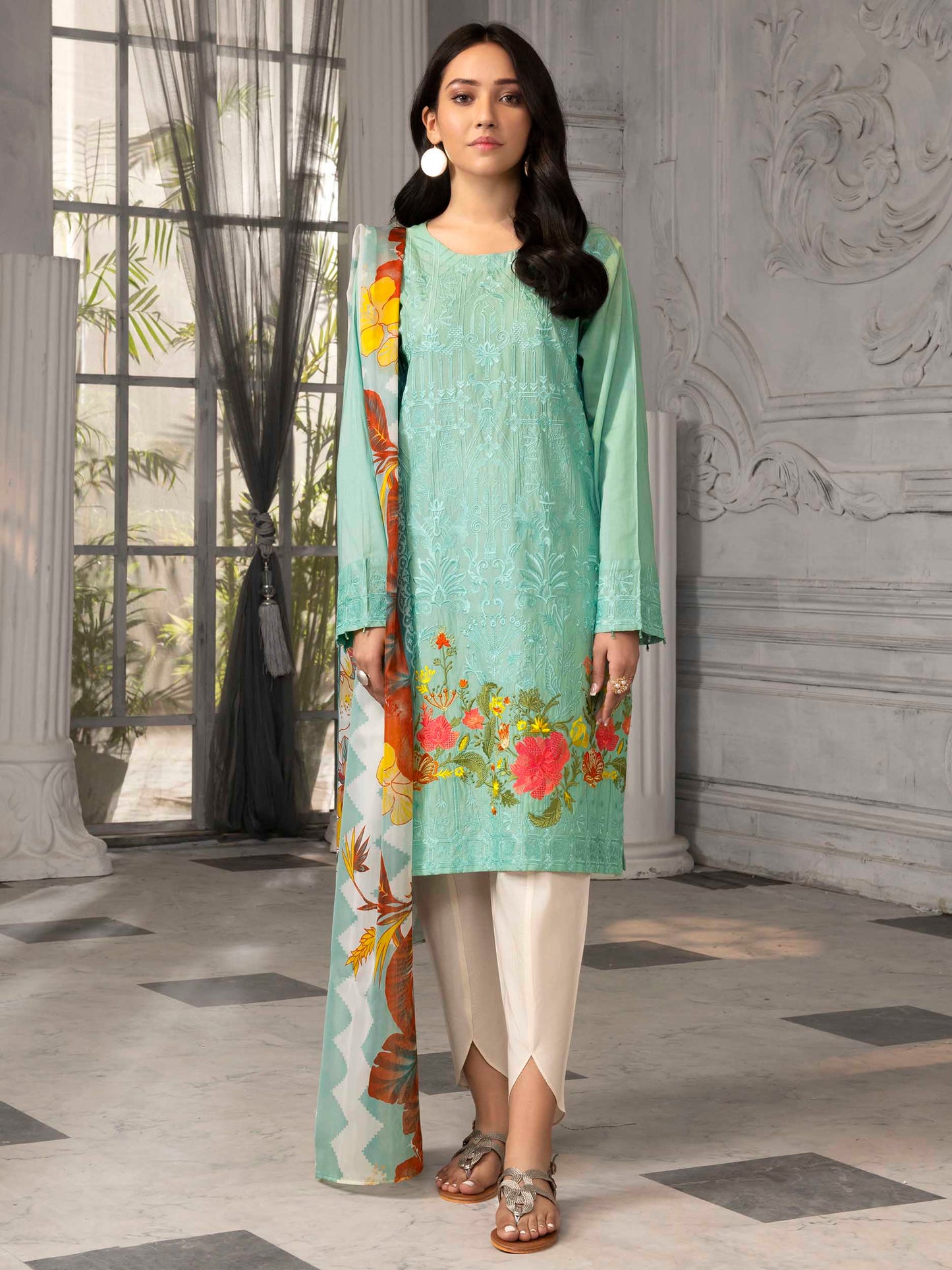 2 Piece Embroidered Lawn Suit