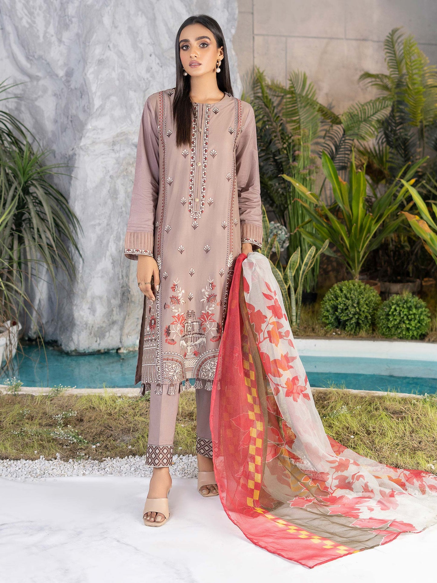 2 Piece Embroidered Lawn Suit